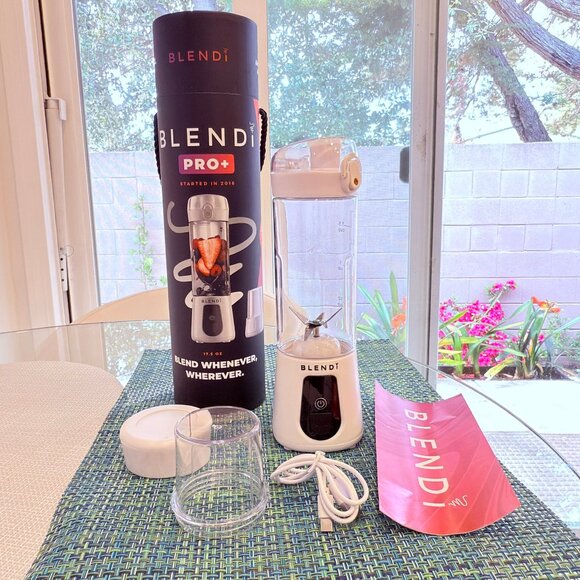 🌟 Blendi Pro+ Portable Blender Bottle – White | 17.5 oz | New in Box! - Picture 2 of 2